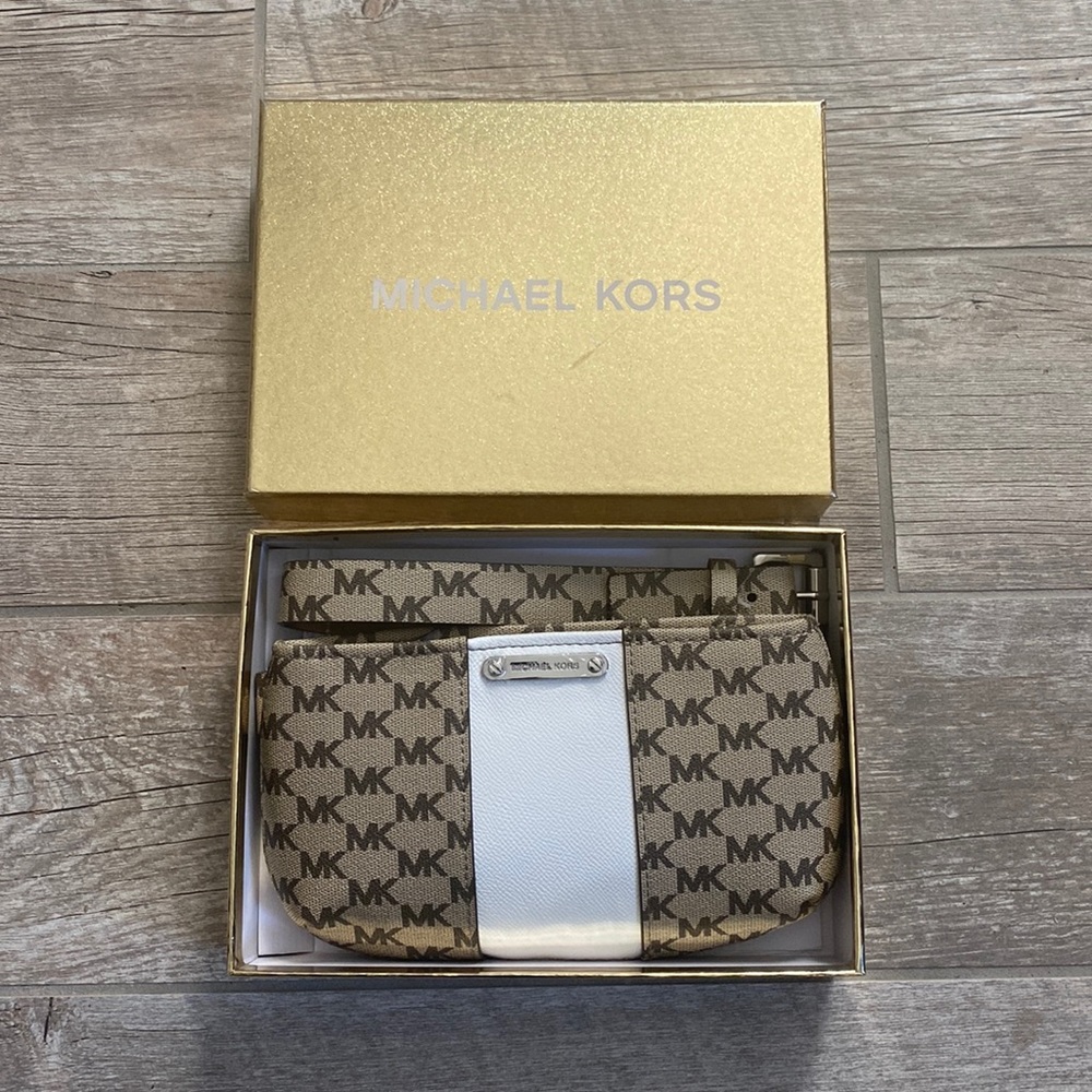 Michael Kors belt bag